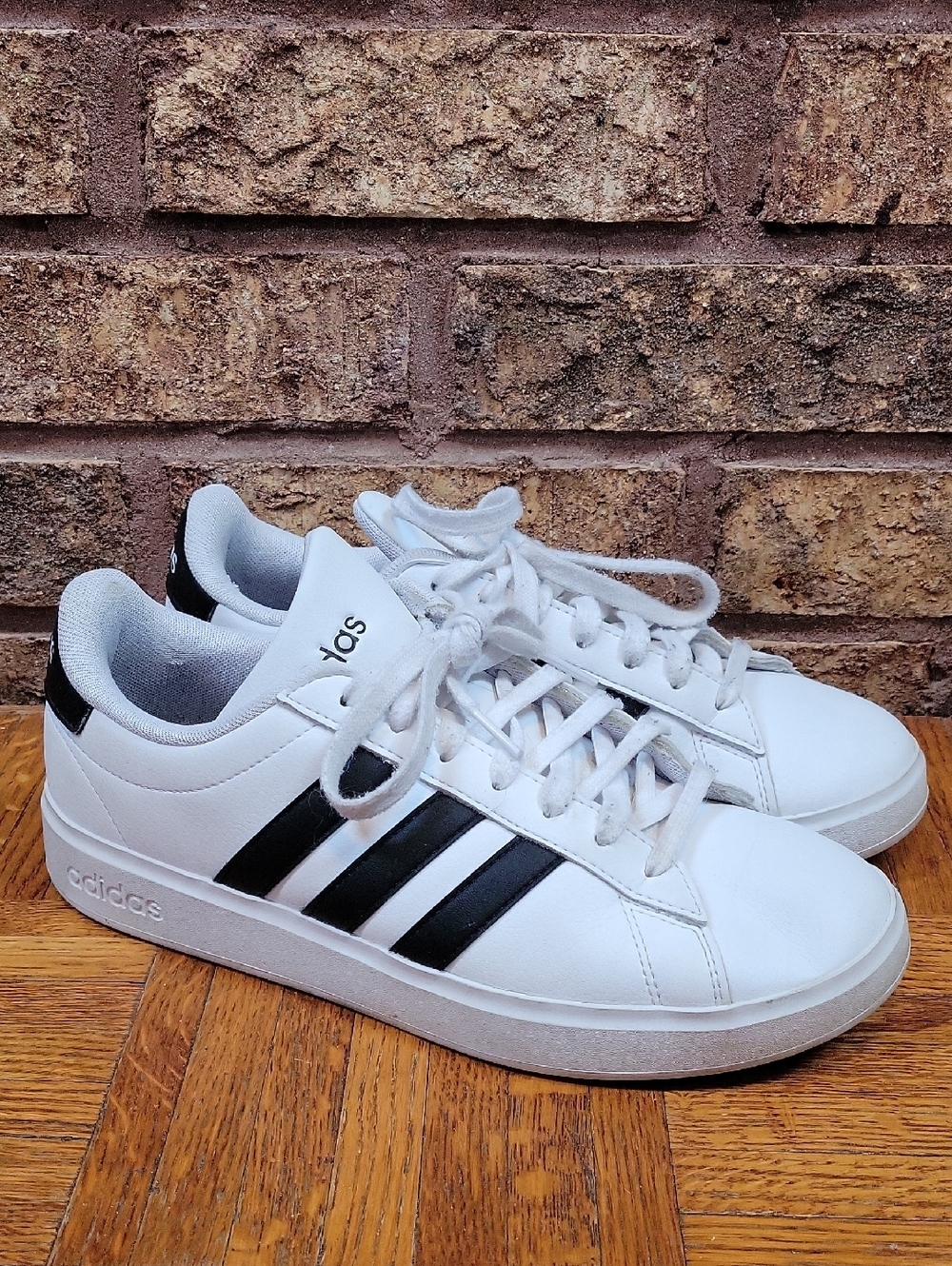 Adidas Grand Court White Black 3 Stripe Lace Up Court Sneakers Men’s 7.5